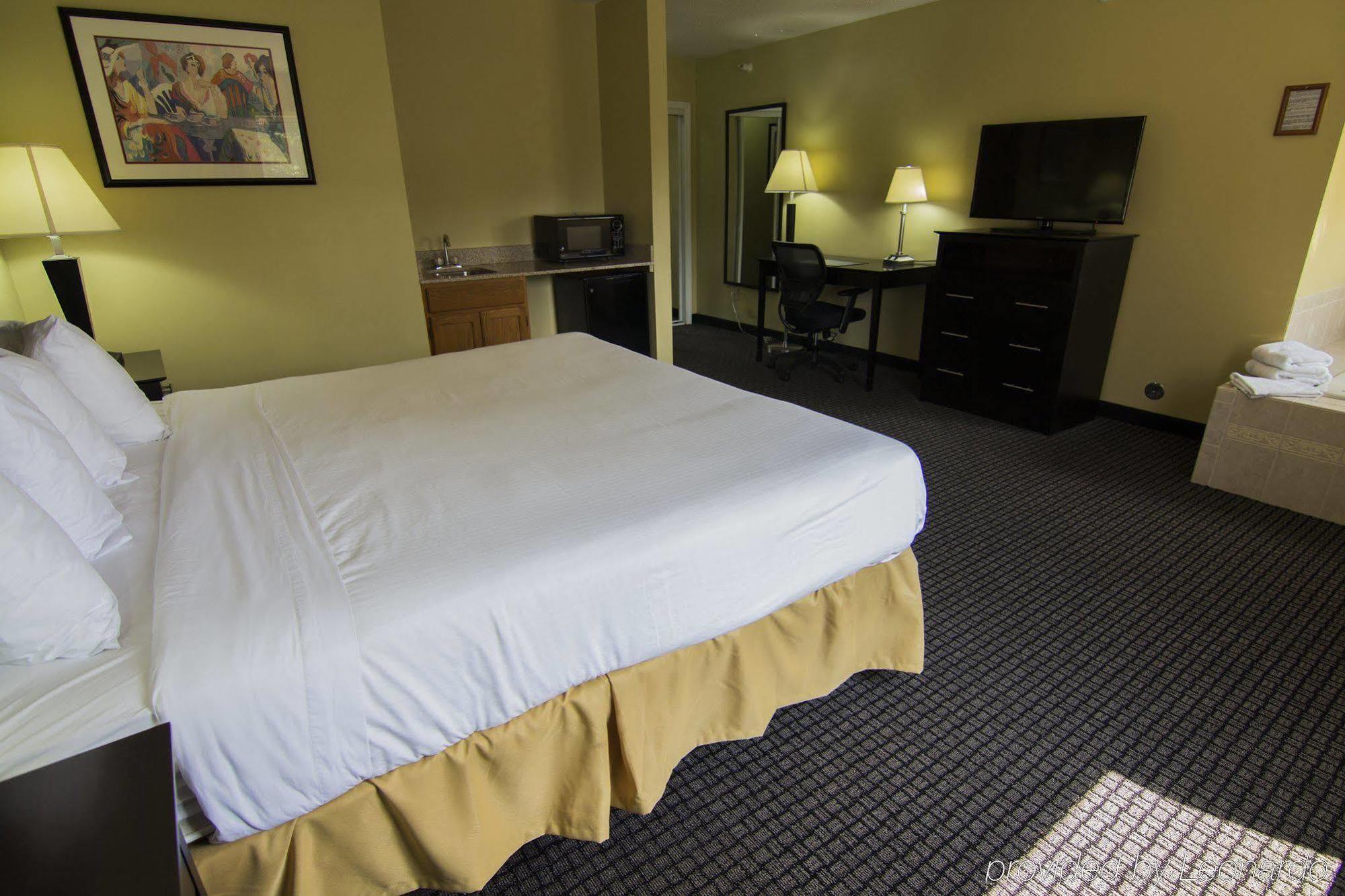 Best Western Lakewinds Лудингтон Экстерьер фото
